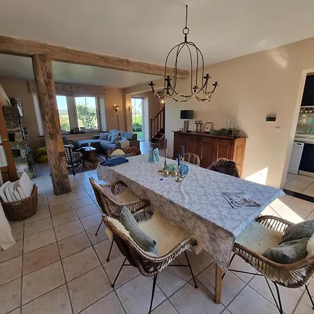 Groot Authentiek En Charmante Woning, 250 Vierkante Meter, Panoramisch Vergezicht, Zonsondergang, Dicht Bij Dinant, Maredsous En Namen * Oret