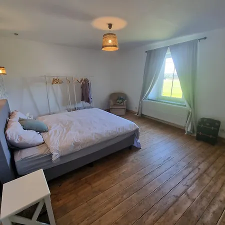 Groot Authentiek En Charmante Woning, 250 Vierkante Meter, Panoramisch Vergezicht, Zonsondergang, Dicht Bij Dinant, Maredsous En Namen