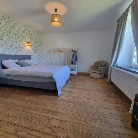 Groot Authentiek En Charmante Woning, 250 Vierkante Meter, Panoramisch Vergezicht, Zonsondergang, Dicht Bij Dinant, Maredsous En Namen Tatil Evi