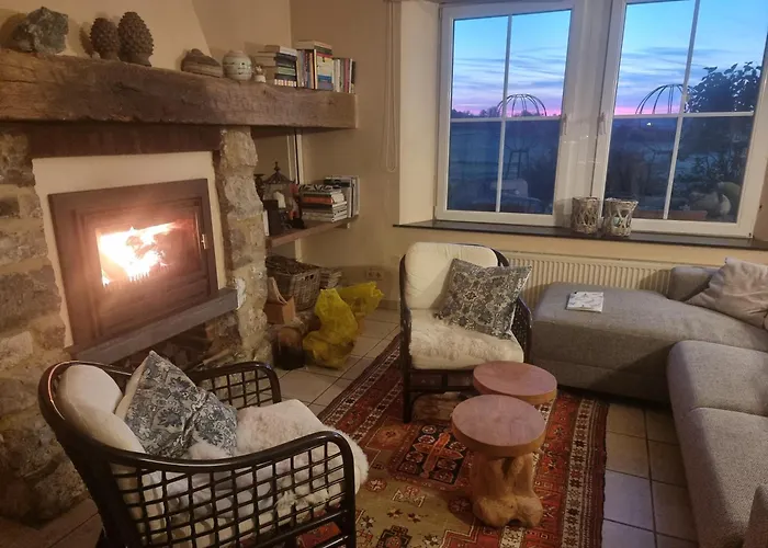 Groot Authentiek En Charmante Woning, 250 Vierkante Meter, Panoramisch Vergezicht, Zonsondergang, Dicht Bij Dinant, Maredsous En Namen Oret