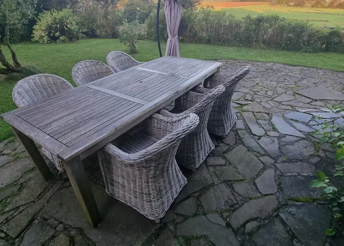 Groot Authentiek En Charmante Woning, 250 Vierkante Meter, Panoramisch Vergezicht, Zonsondergang, Dicht Bij Dinant, Maredsous En Namen Vakantiehuis *